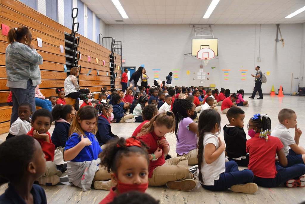 NPSO Speaks to L.P. Vaughn Elementary 1st Grade Students