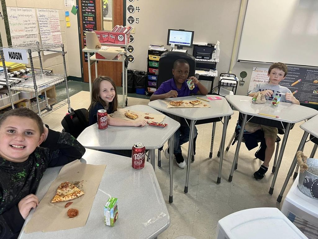 Fairview 3rd Grade Pizza Party 2022